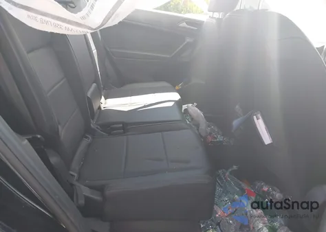 2019 Volkswagen Tiguan 2.0T Se/2.0T Sel/2.0T Sel R-Line/2.0T Sel R-Line Black из США, поврежденный, VIN 3VV2B7AX1KM110371